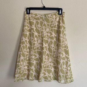 Ann Taylor skirt size 2